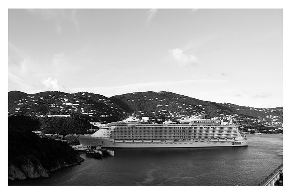 OASIS ST THOMAS