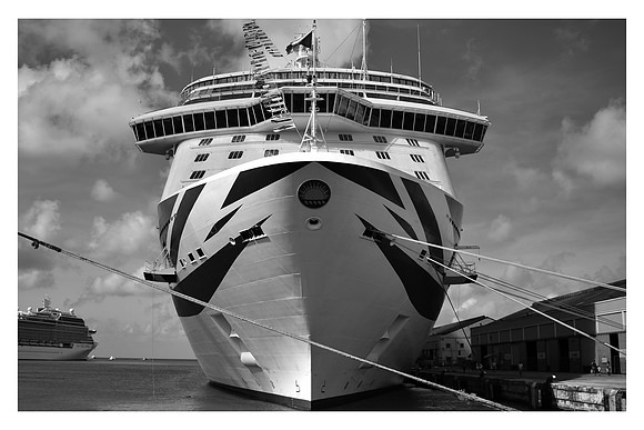 BRITANNIA BOW
