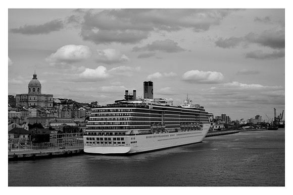 MEDITERRANEA LISBON IV